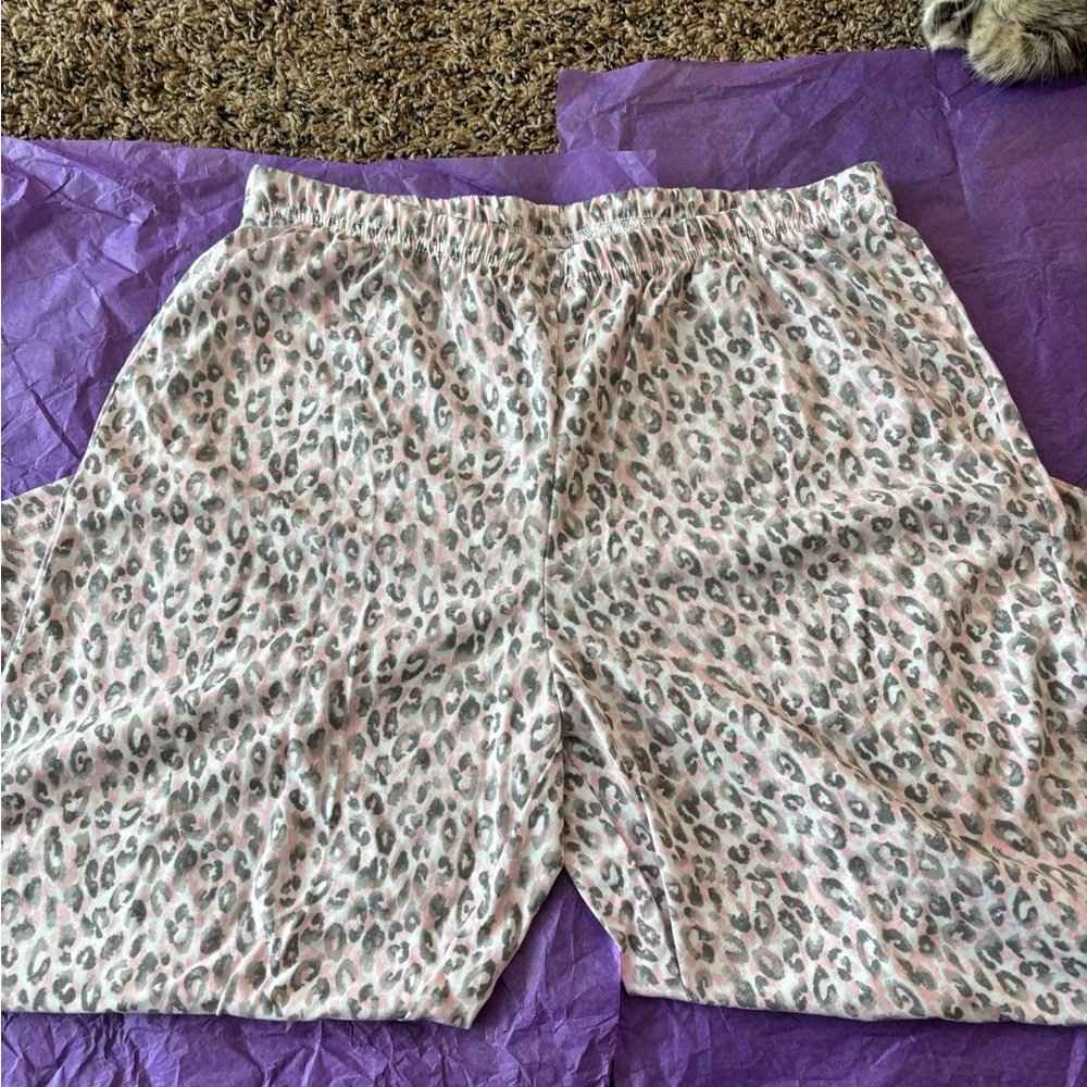 Secret Treasures Pink and Gray Leopard Print Pajama Pants
